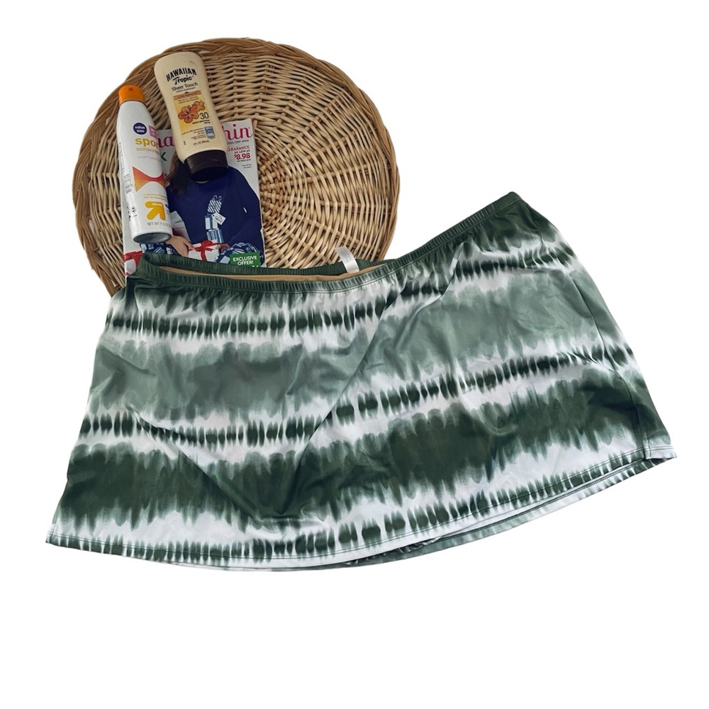 Swim By Cacique Tankini Top and bottom set Green Tie Dye Print Size 30/32 - Picture 8 of 16